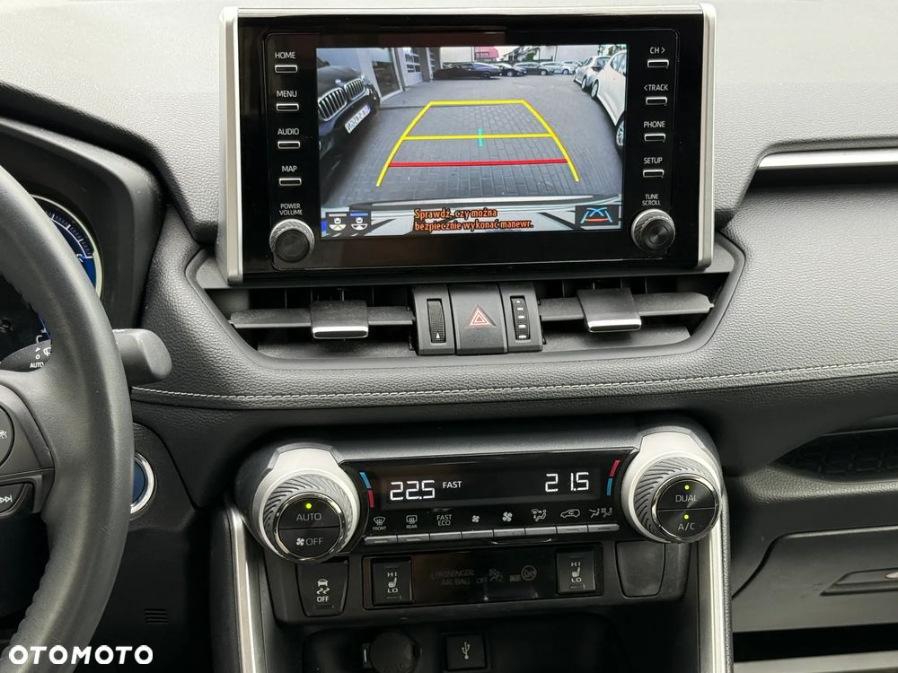 Toyota RAV4 - 6