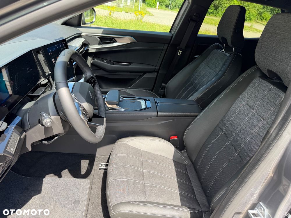 Renault Austral 1.3 TCe mHEV Techno - 12