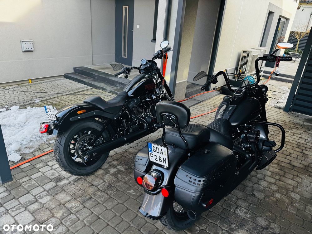 Harley-Davidson Softail Heritage Classic - 23