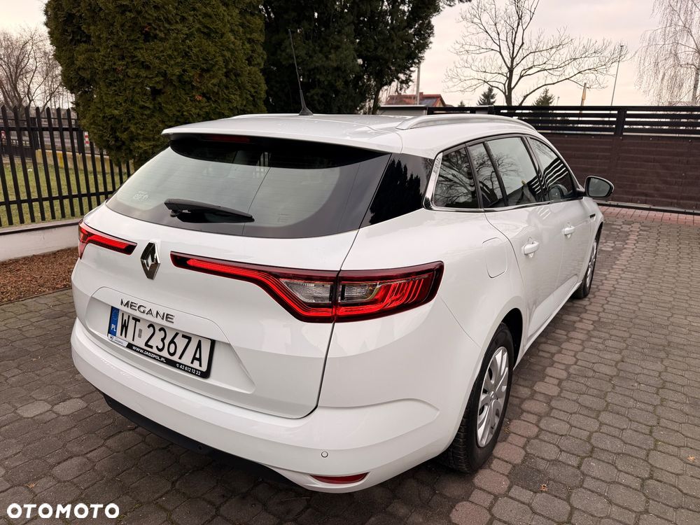 Renault Megane 1.5 Blue dCi Business - 6