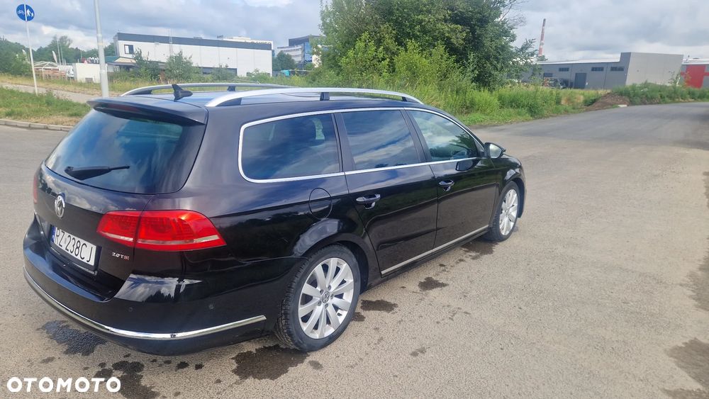 Volkswagen Passat - 3