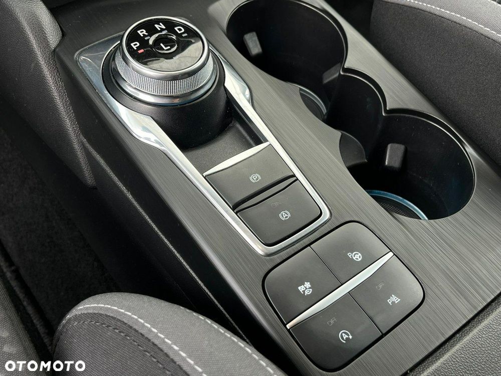 Ford Focus 1.5 EcoBlue Start-Stopp-System COOL&CONNECT - 24