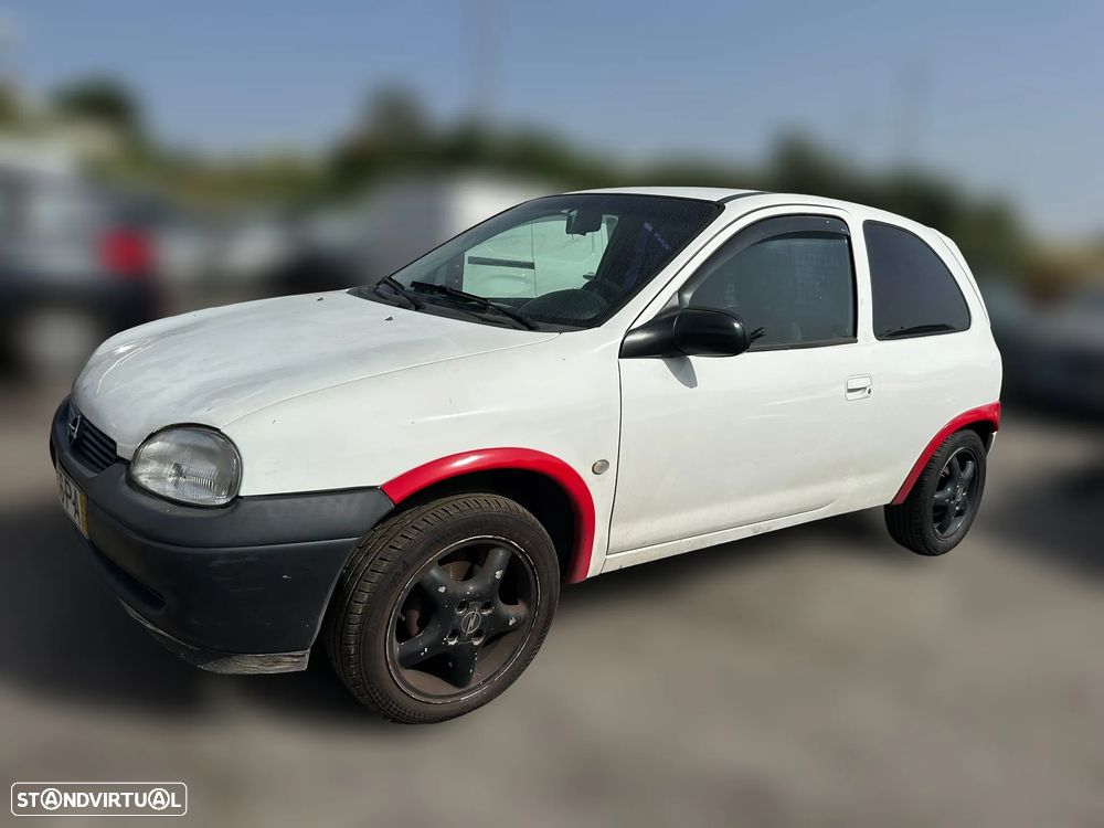 Opel Corsa B 1.7D de 2000 para peças - 6