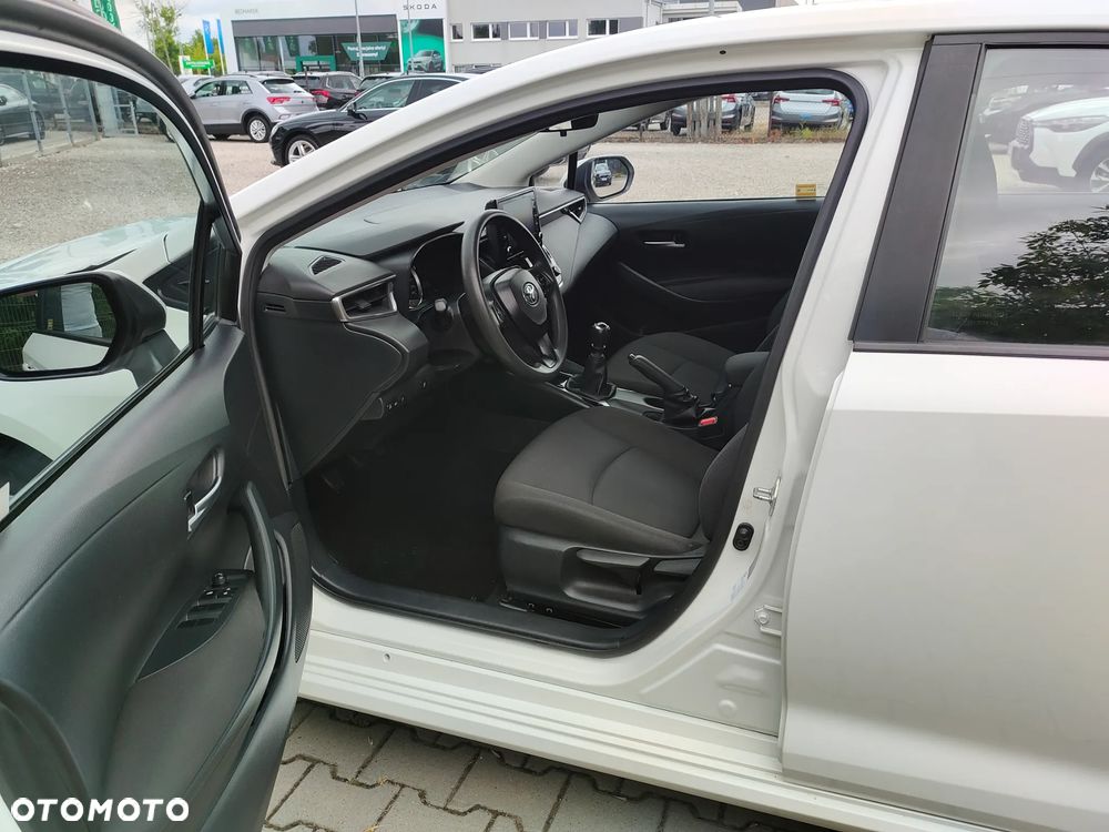 Toyota Corolla 1.5 Active - 12
