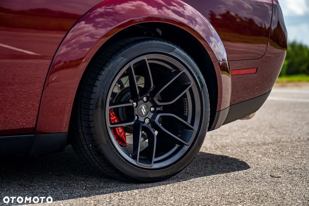 Dodge Challenger Automatik R/T Plus Scat Pack - 22