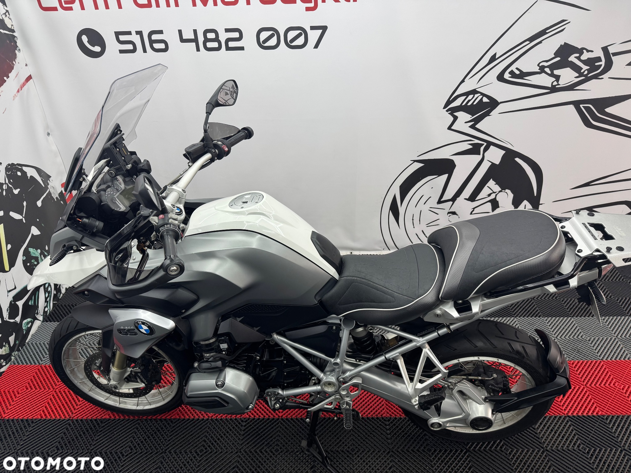 BMW R - 7