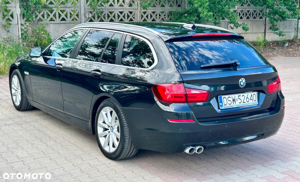 BMW Seria 5 520d - 15