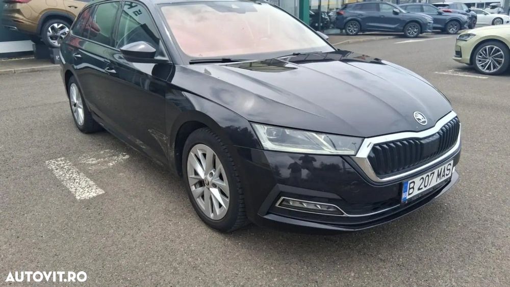 Skoda Octavia 2.0 TDI DSG Style - 3