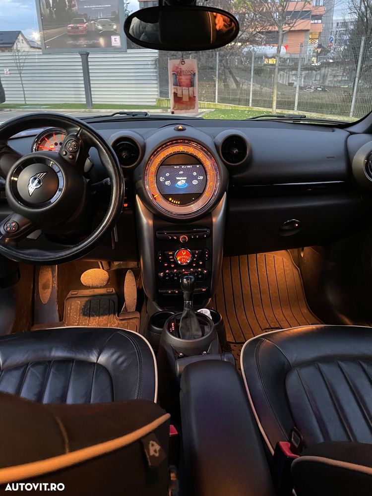Mini Countryman - 2