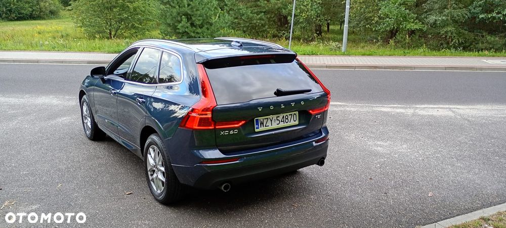Volvo XC 60 T5 AWD Momentum - 21