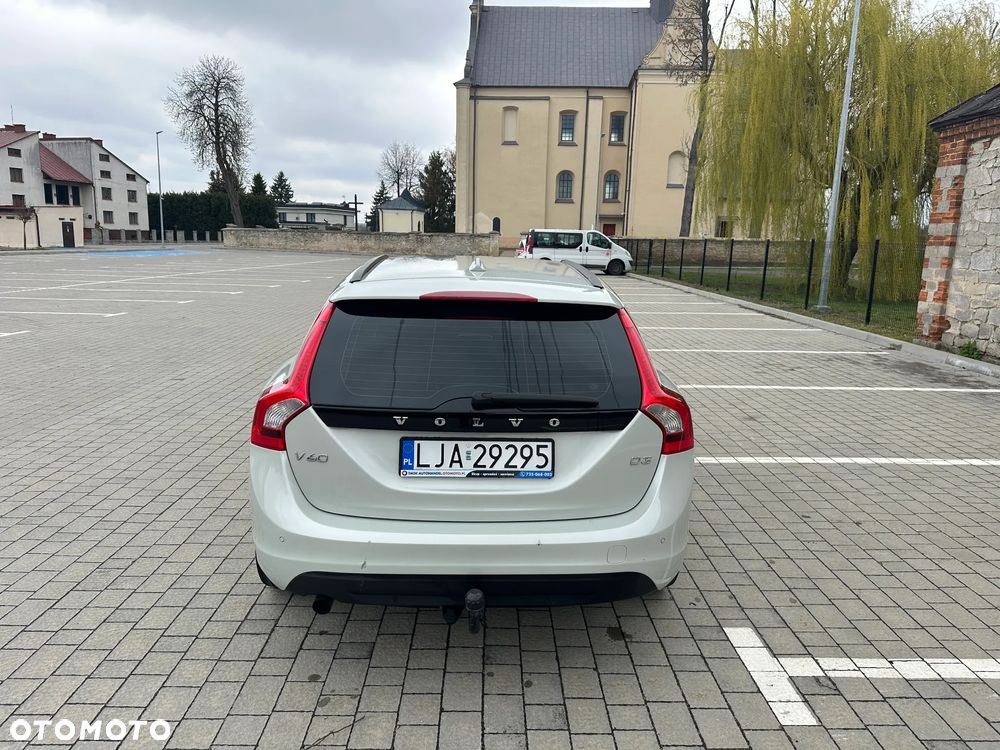 Volvo V60 D3 Edition - 4