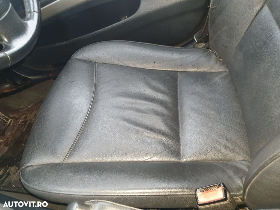Interior Bmw Seria 3 E90 - 6