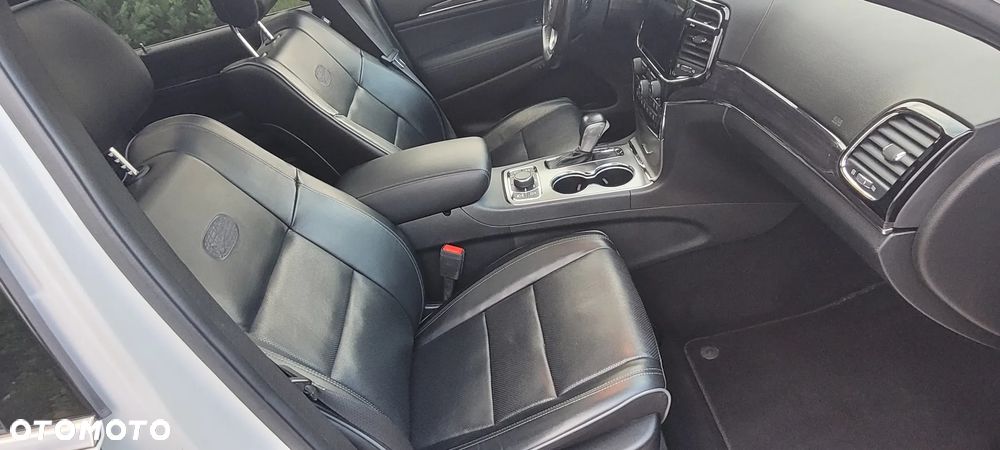 Jeep Grand Cherokee 3.6 V6 Overland - 26