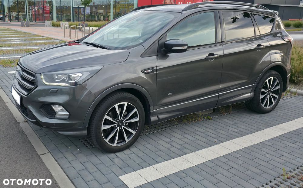 Ford Kuga 2.0 TDCi 4x4 ST-Line - 9
