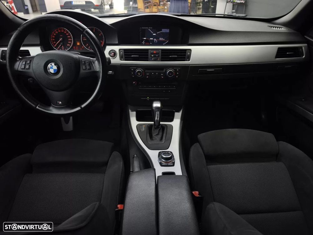 BMW 320 d DPF Aut. M Sport Edition - 22