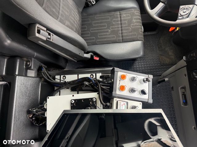 Mercedes-Benz Econic 1830 4x2 NTM 2-Komory Super Stan - 9
