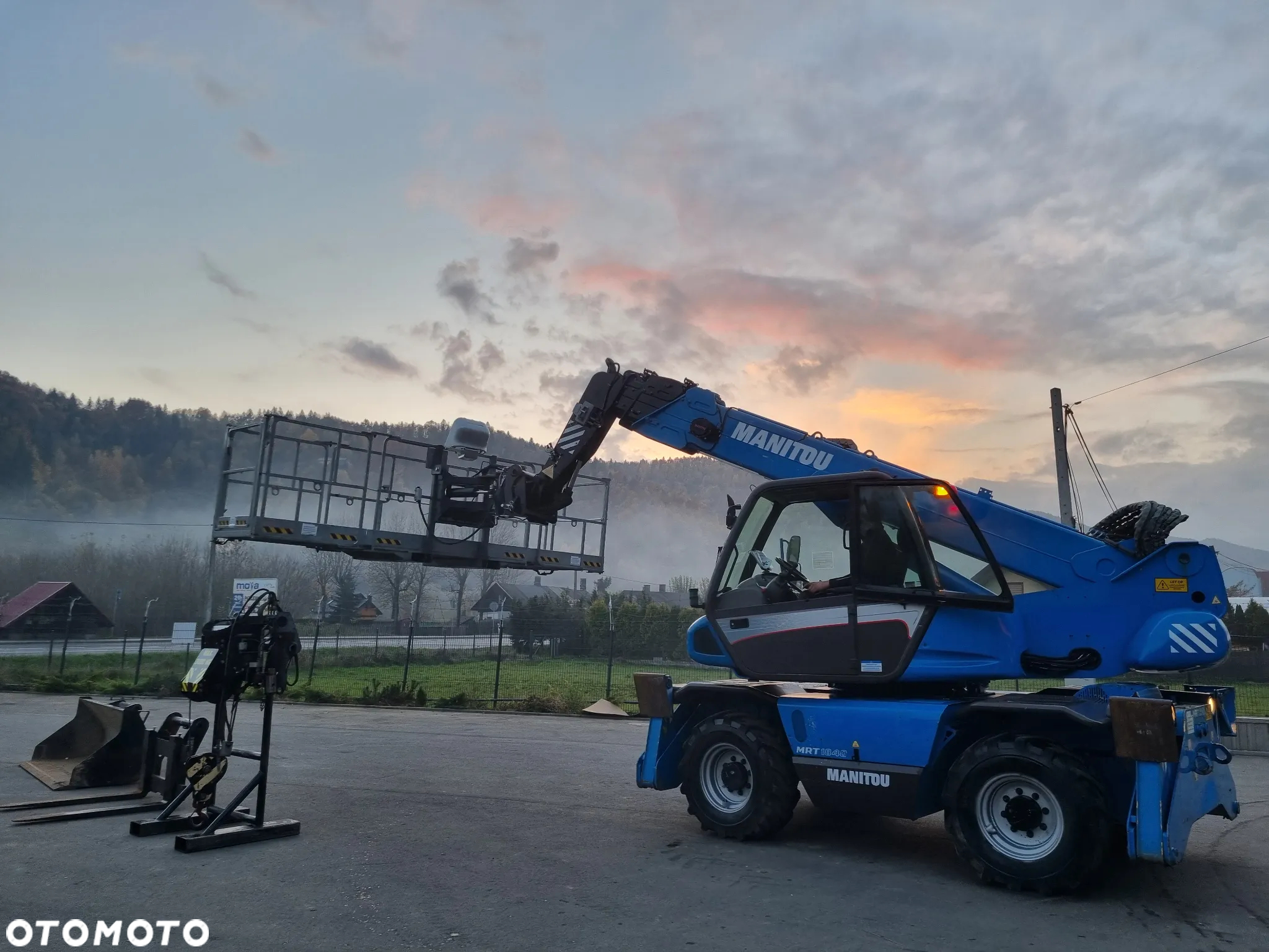 Manitou Ładowarka teleskopowa 18 metrów MRT1840 EASY-ST3B Kosz (Pilot 2 funkcje) Wciągarka Łyżka Widły z Norwegii Jak Nowa 2015r 4100mtg - 2