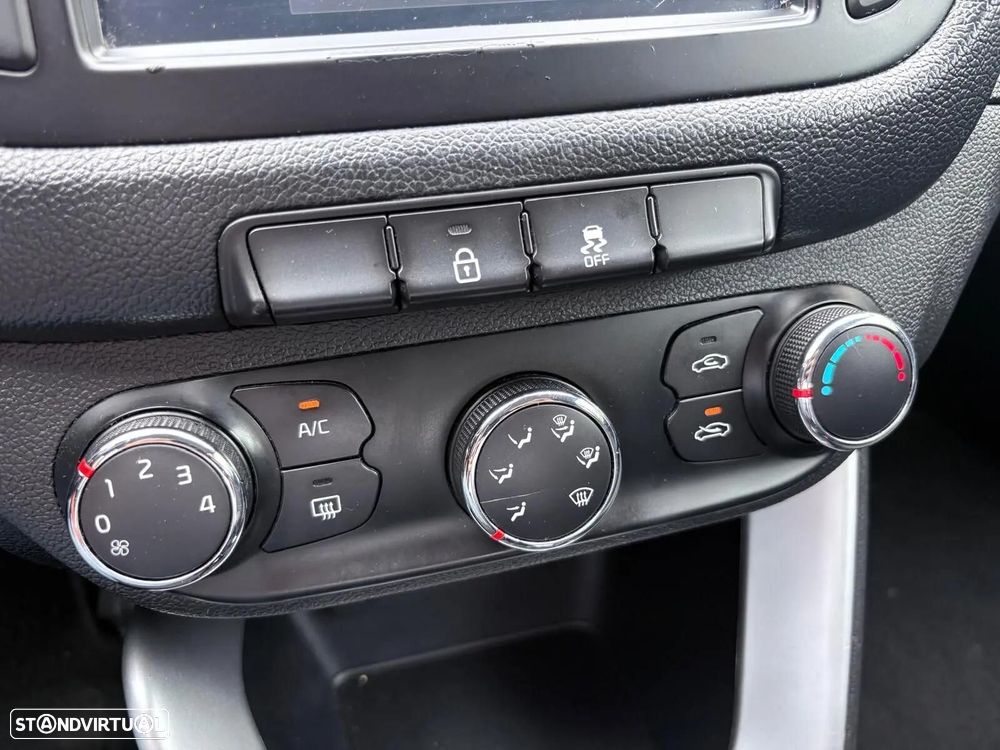 Kia Ceed 1.4 CRDi Nav Line - 49