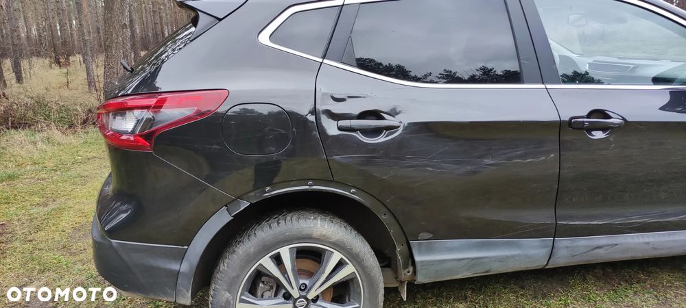 Nissan Qashqai 1.5 dCi DCT TEKNA - 8