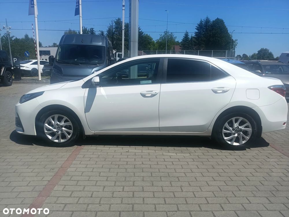 Toyota Corolla 1.6 Prestige - 3