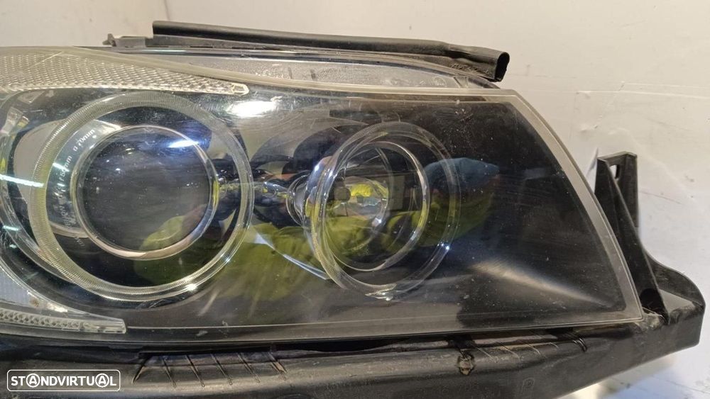 FAROL DIREITO BMW SERIE 3 BERLINA E90 - 4