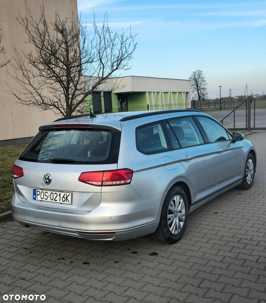 Volkswagen Passat - 3