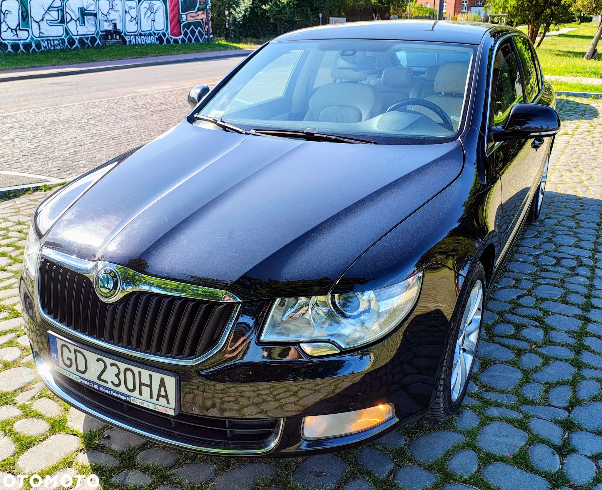 Skoda Superb 2.0 TDI Elegance DSG - 1