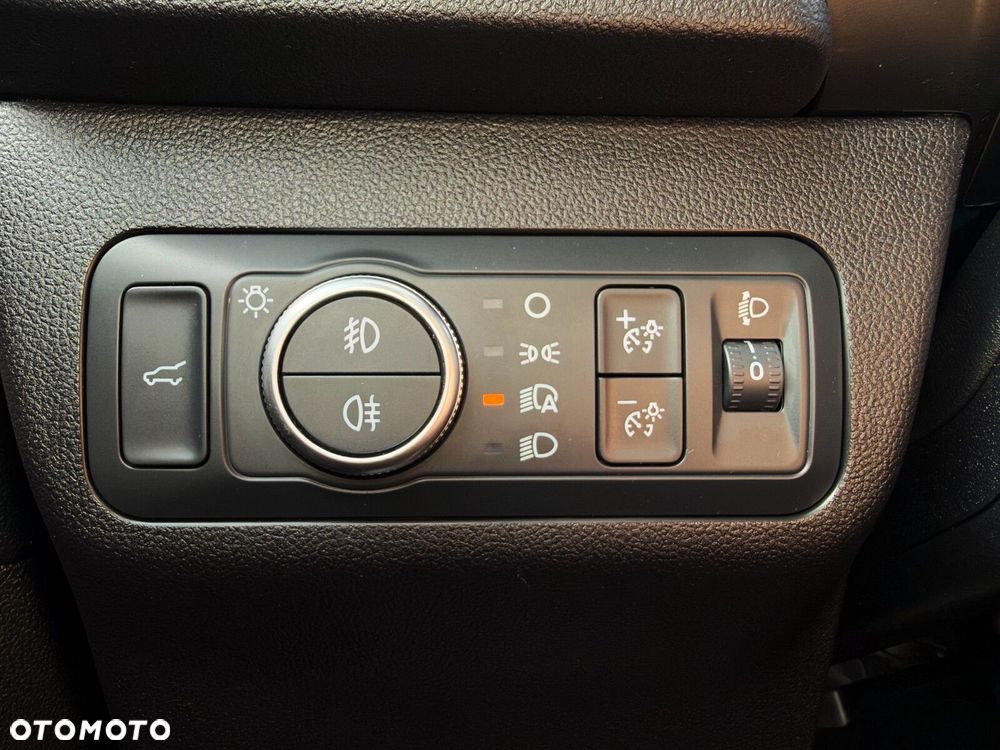 Ford Kuga 2.5 FHEV AWD ST-Line X - 16