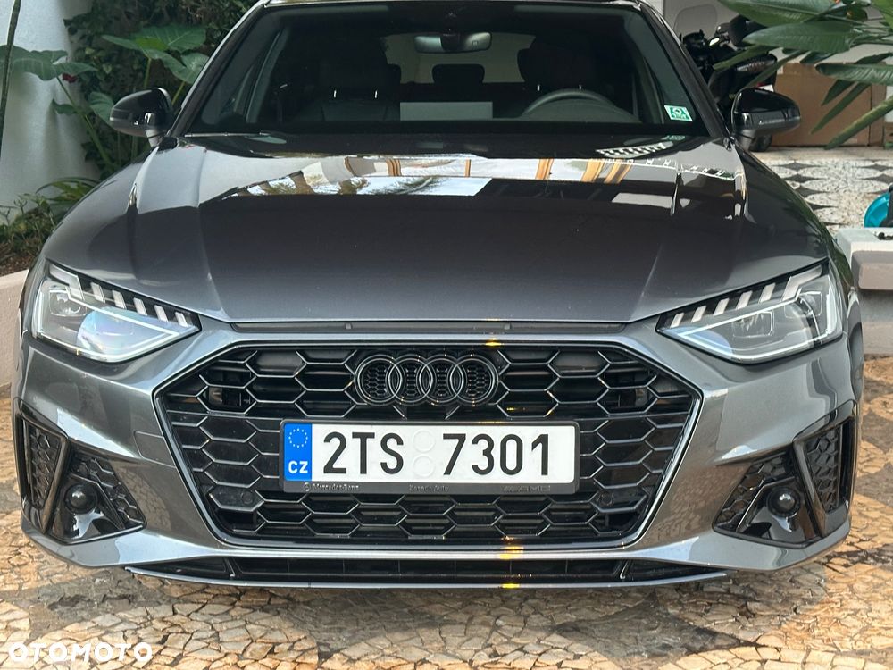 Audi A4 Avant 35 TFSI mHEV Advanced S tronic - 4