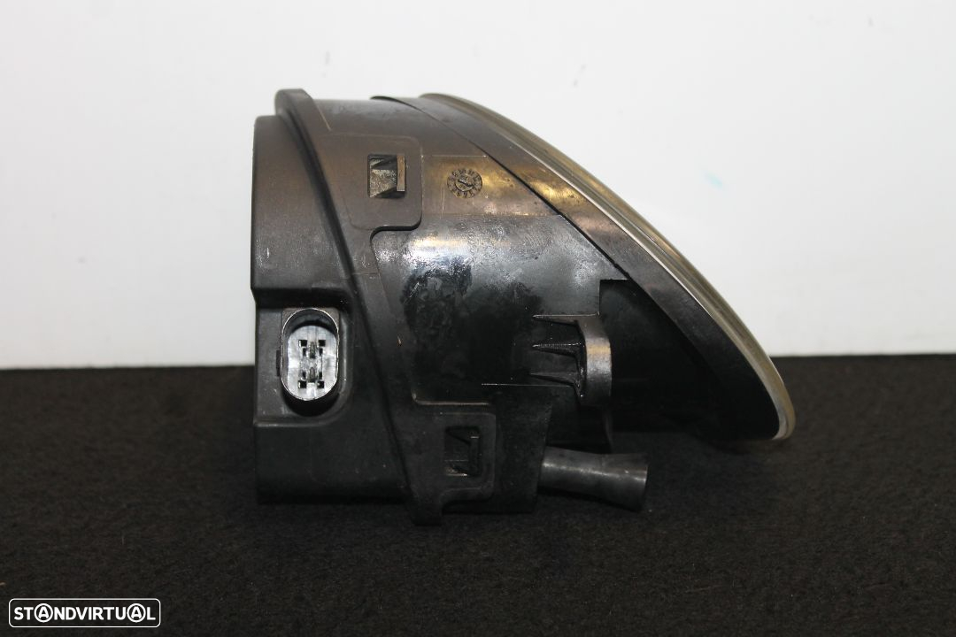 Farol Nevoeiro Audi A6 de 2005 - 4