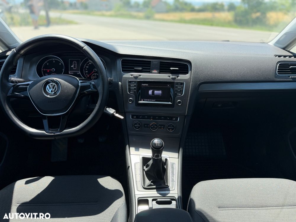 Volkswagen Golf 2.0 BlueTDI Comfortline - 5