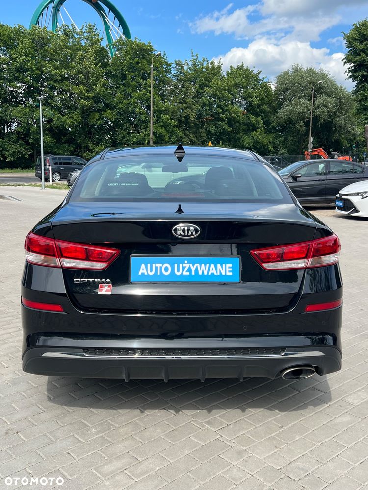 Kia Optima - 6