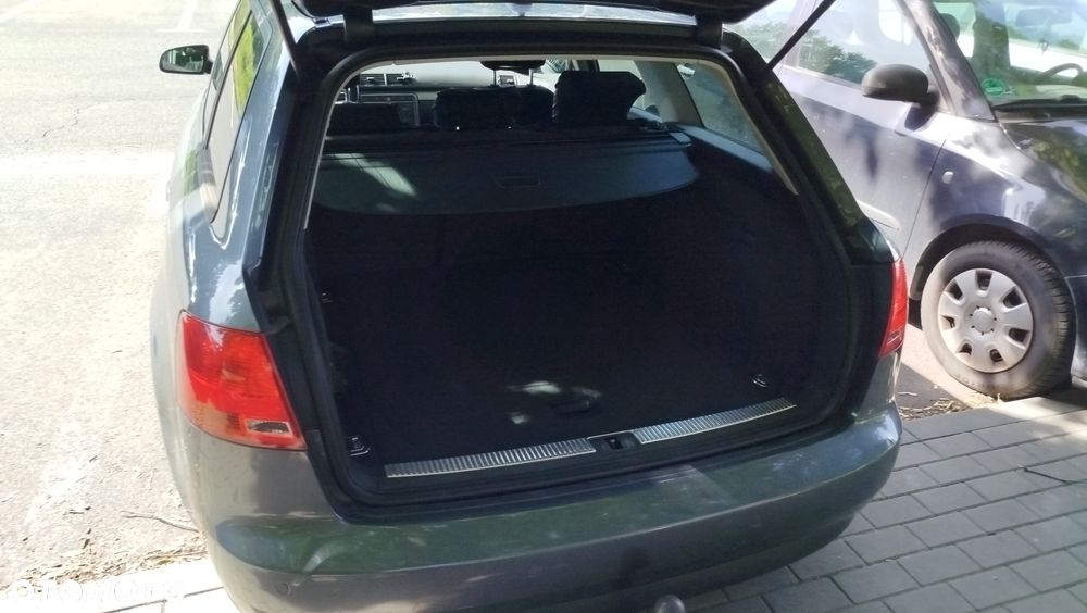 Audi A4 Avant - 8
