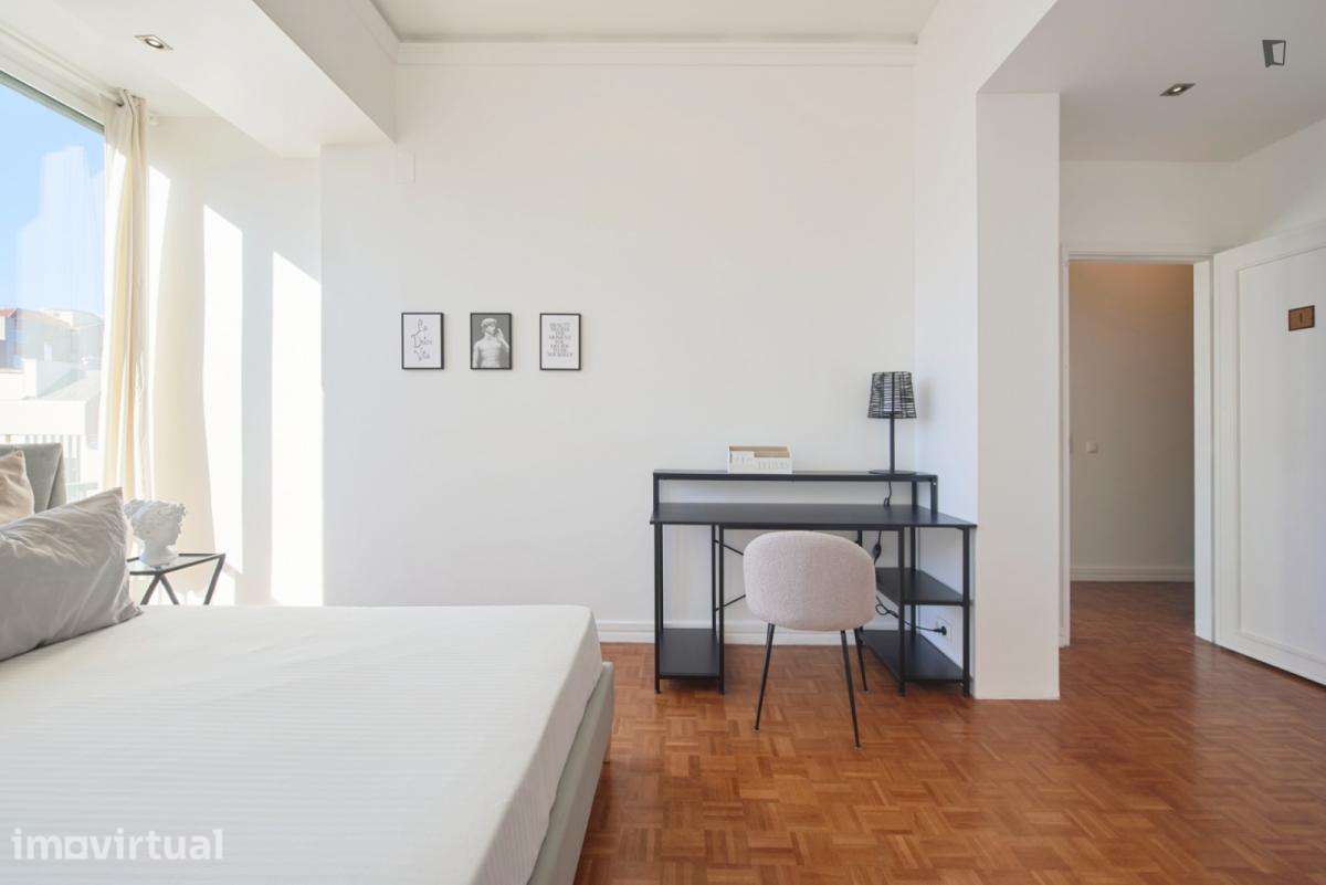 Quarto - localizado em Entrecampos Lisbon - Grande imagem: 5/37