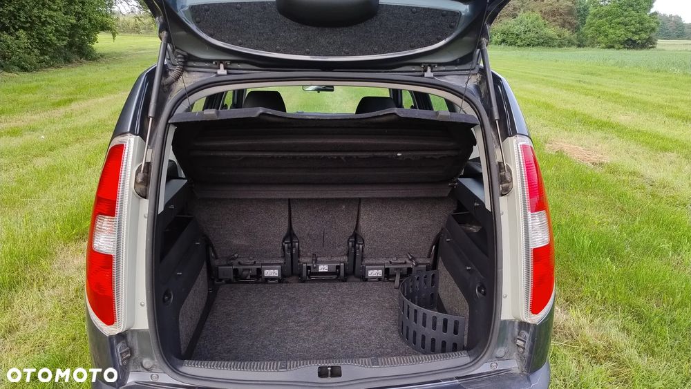 Skoda Roomster 1.2 12V HTP PLUS EDITION - 24