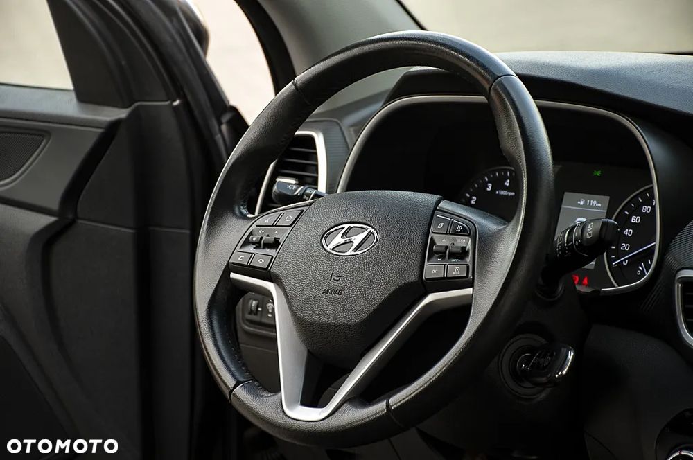 Hyundai Tucson 1.6 Turbo 2WD Style - 24