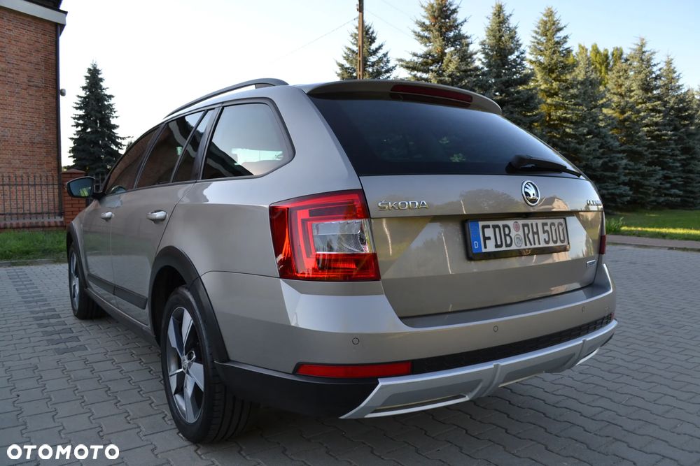 Skoda Octavia 2.0 TDI 4x4 DSG Scout - 5