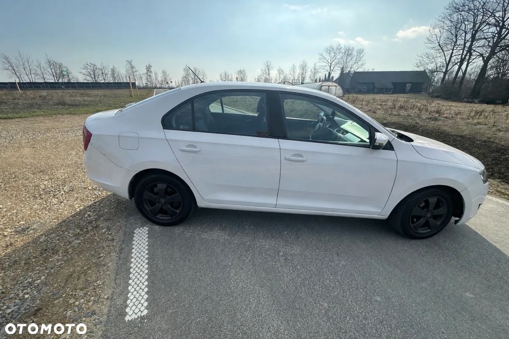 Skoda RAPID 1.4 TDI DPF Ambition - 4