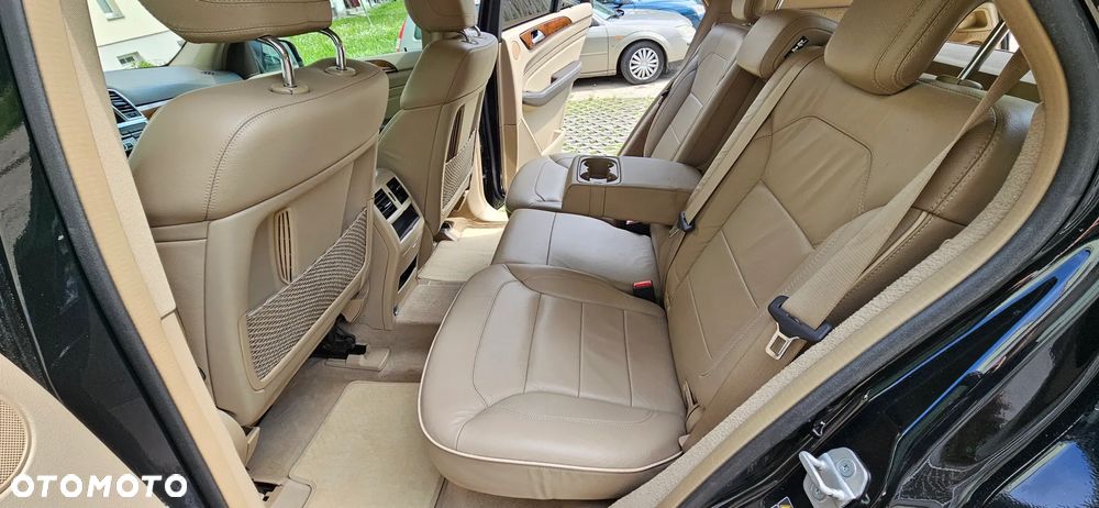 Mercedes-Benz ML 350 BlueTEC 4-Matic - 7