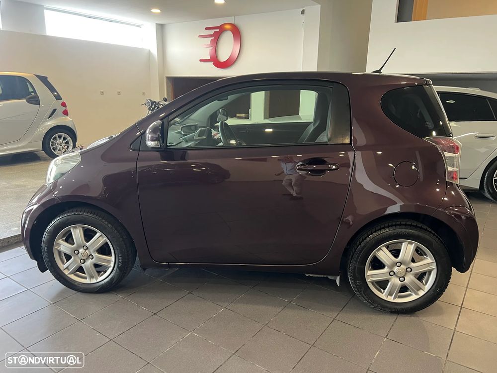 Toyota iQ 1.0 VVT-i 2 MultiDrive EP - 4