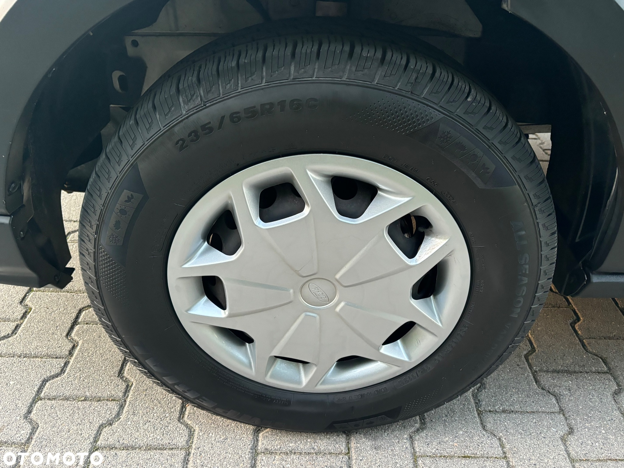Ford Transit - 18