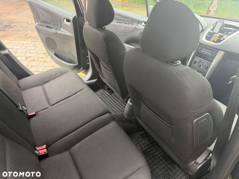 Peugeot 207 1.6 - 6
