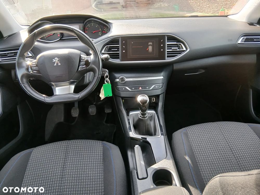 Peugeot 308 - 12