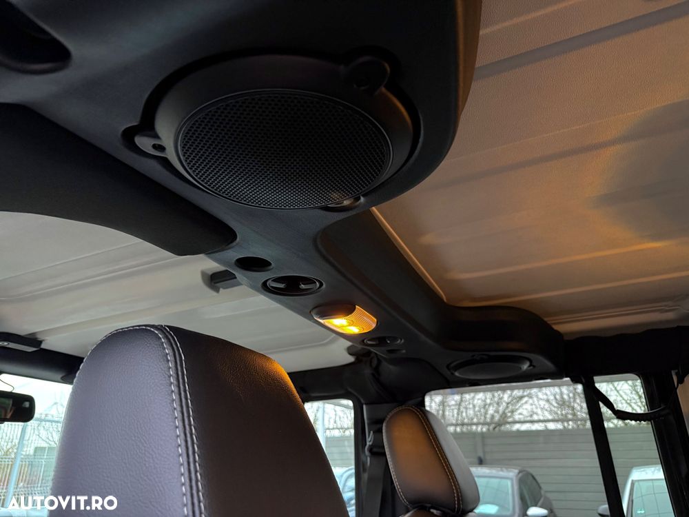 Jeep Wrangler Unlimited Hard-Top 2.8 CRD DPF Automatik Sahara - 38