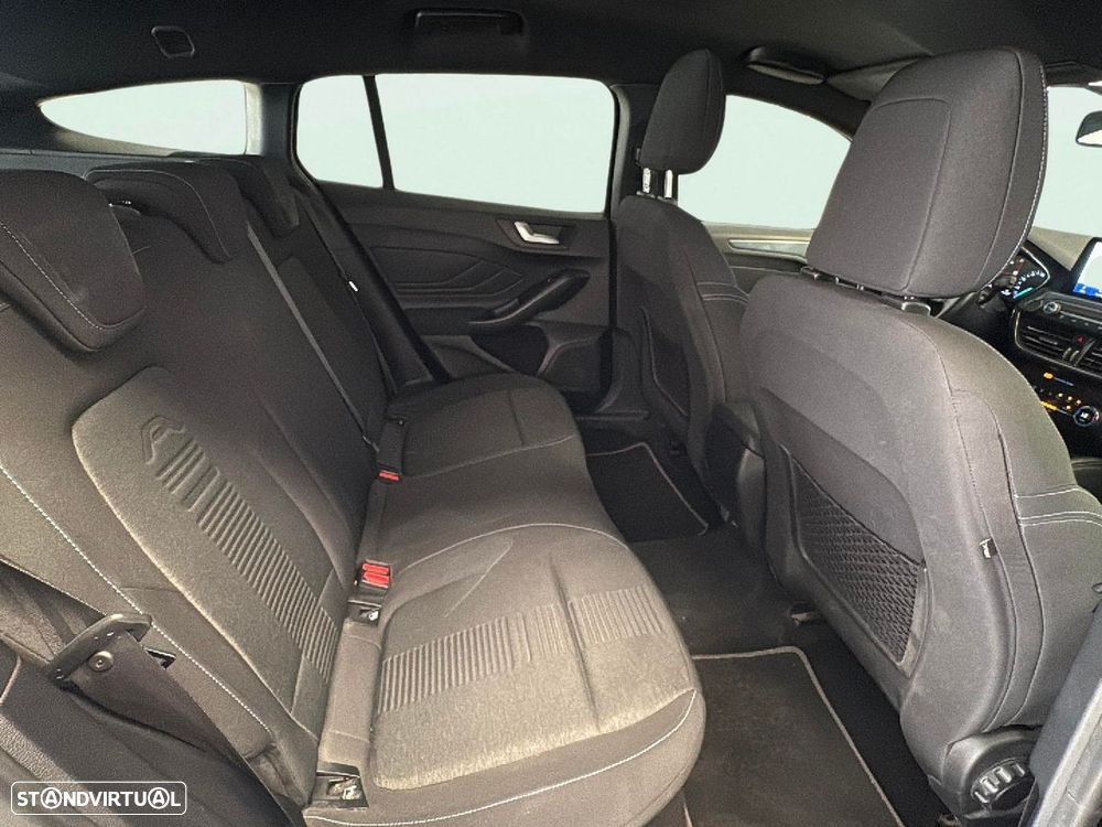 Ford Focus SW 1.0 EcoBoost Active - 16