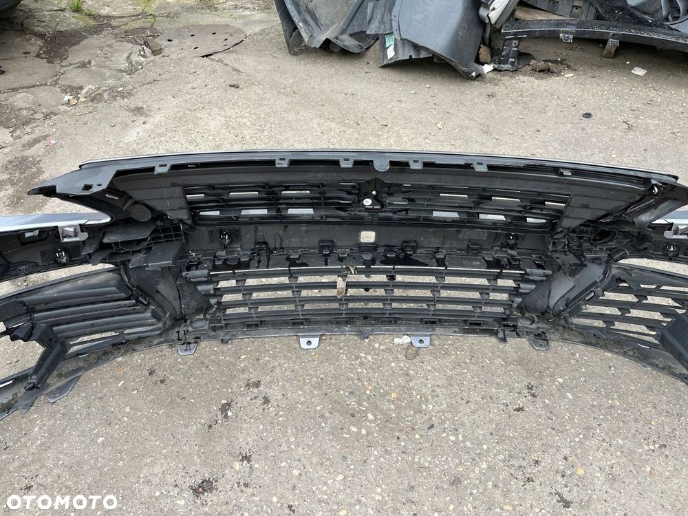 Zderzak przedni PEUGEOT 308 T9 LIFT grill - 7