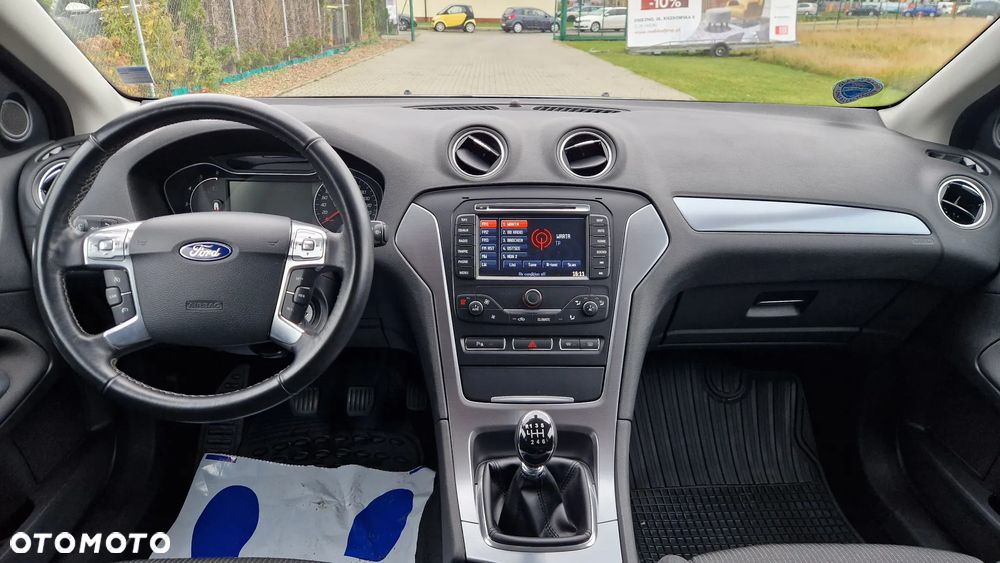 Ford Mondeo 2.0 TDCi Titanium - 17