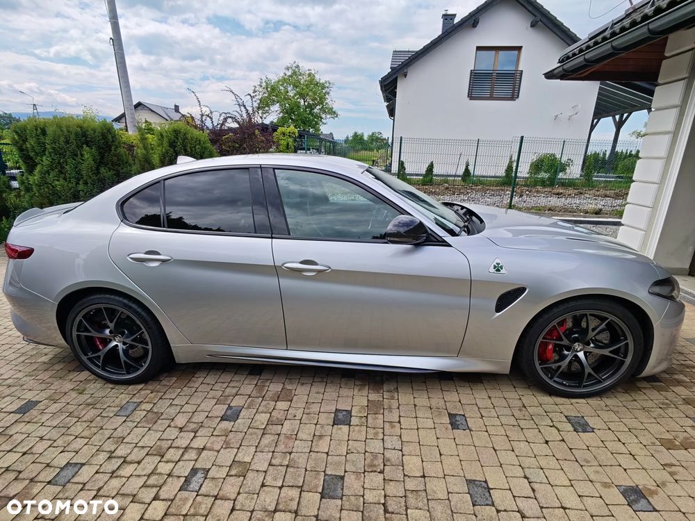 Alfa Romeo Giulia 2.9 V6 Bi-Turbo AT8 Quadrifoglio - 7