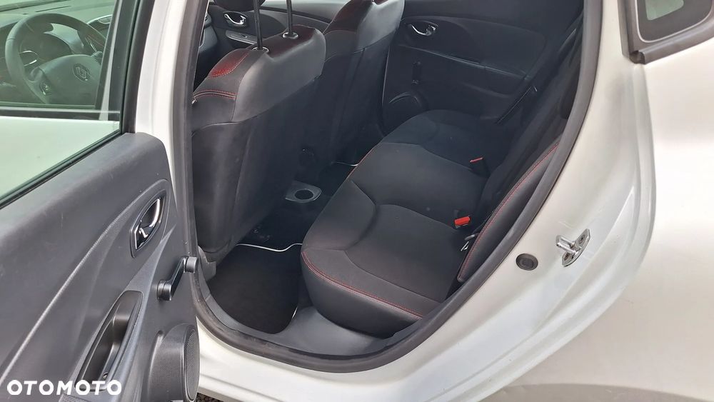 Renault Clio 1.2 16V Alize - 21