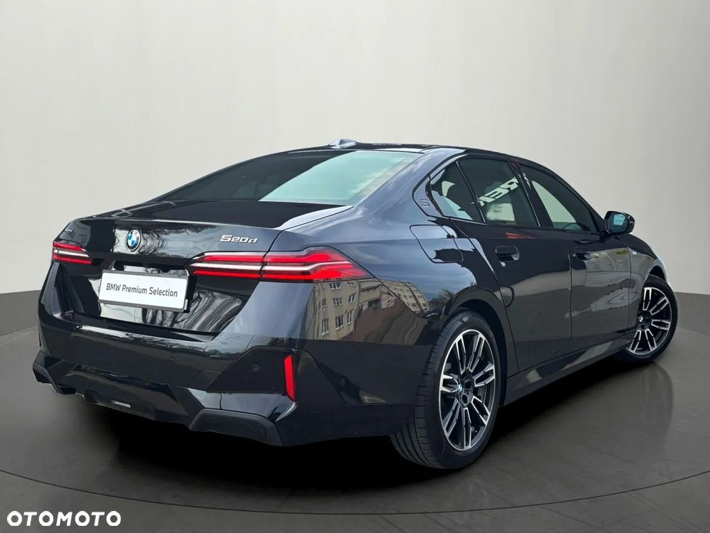 BMW Seria 5 520d xDrive mHEV M Sport - 5